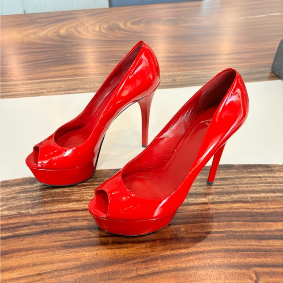 Brian Atwood Heels - Picture 6 of 6